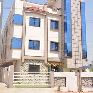 Hotel Sai Guest House